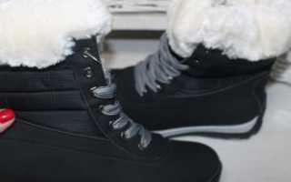 Что теплее дутики или валенки